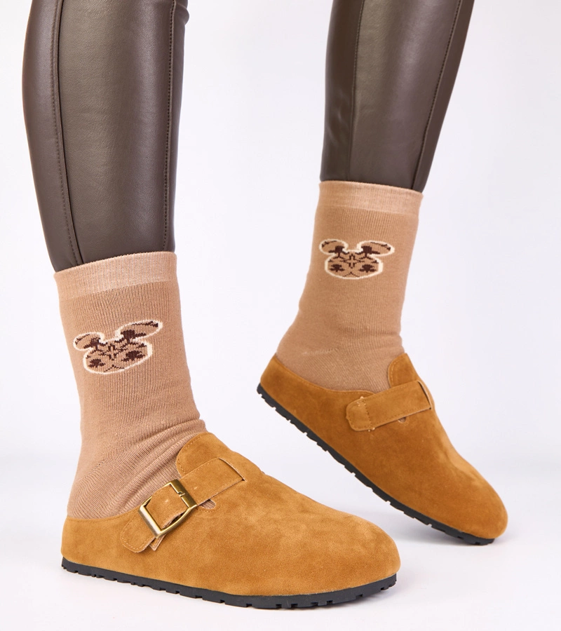 Mule maro cu cataramă decorativă Atoria