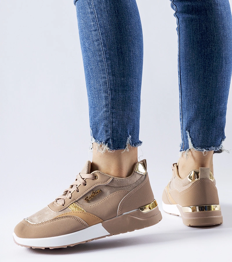 Adidași Rovagnate de culoare bej închis