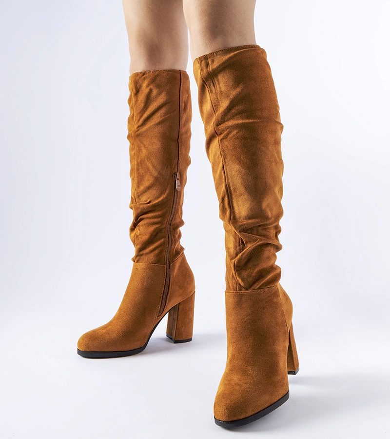 Cizme maro cu pliat pe toc Olesen