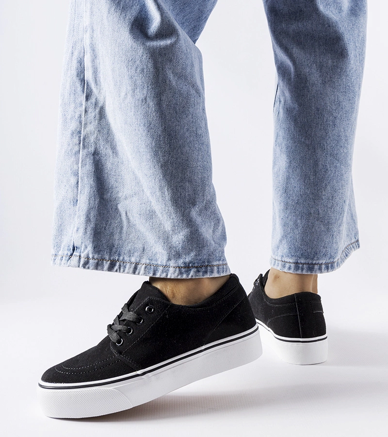 Abboud - pantofi sport din piele ecologică neagră Abboud