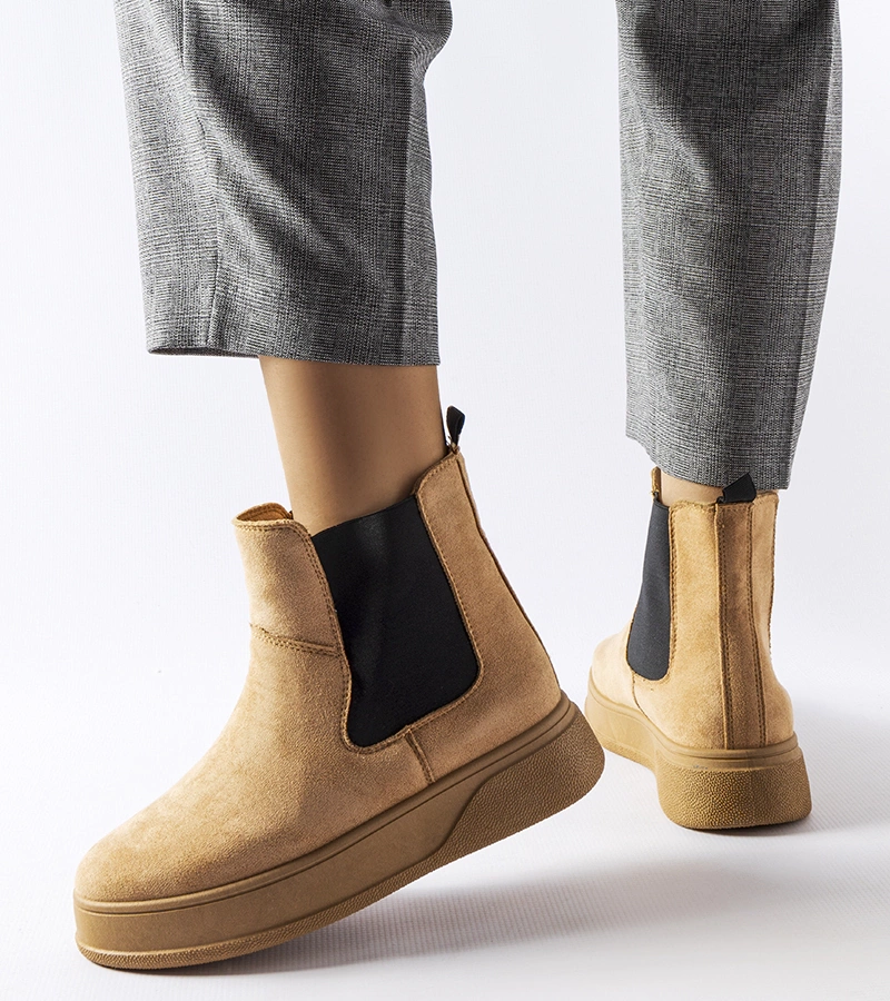 Botine cu platformă în culoarea bej închis Benilde