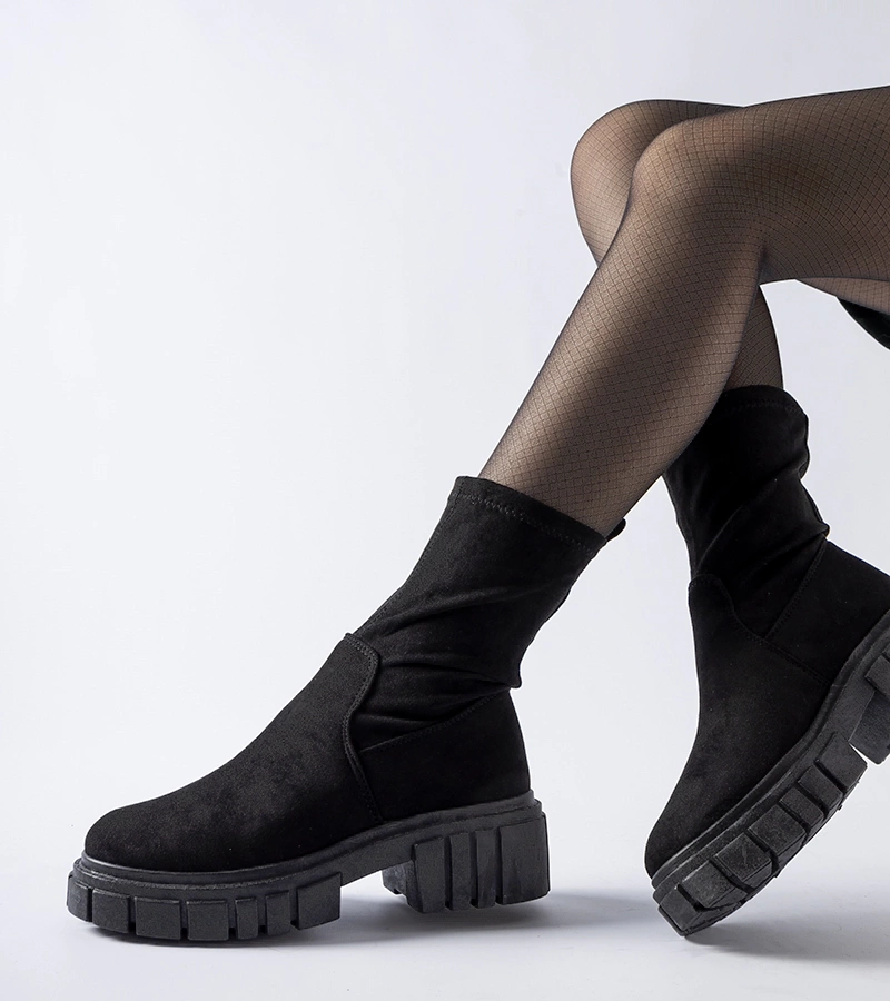 Botine negre cu brățară decorativă Geraldo 1268 BLACK