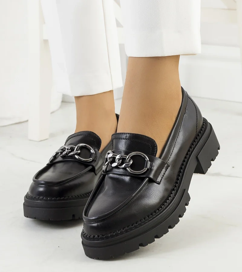 Cizme negre cu lanț Joanne