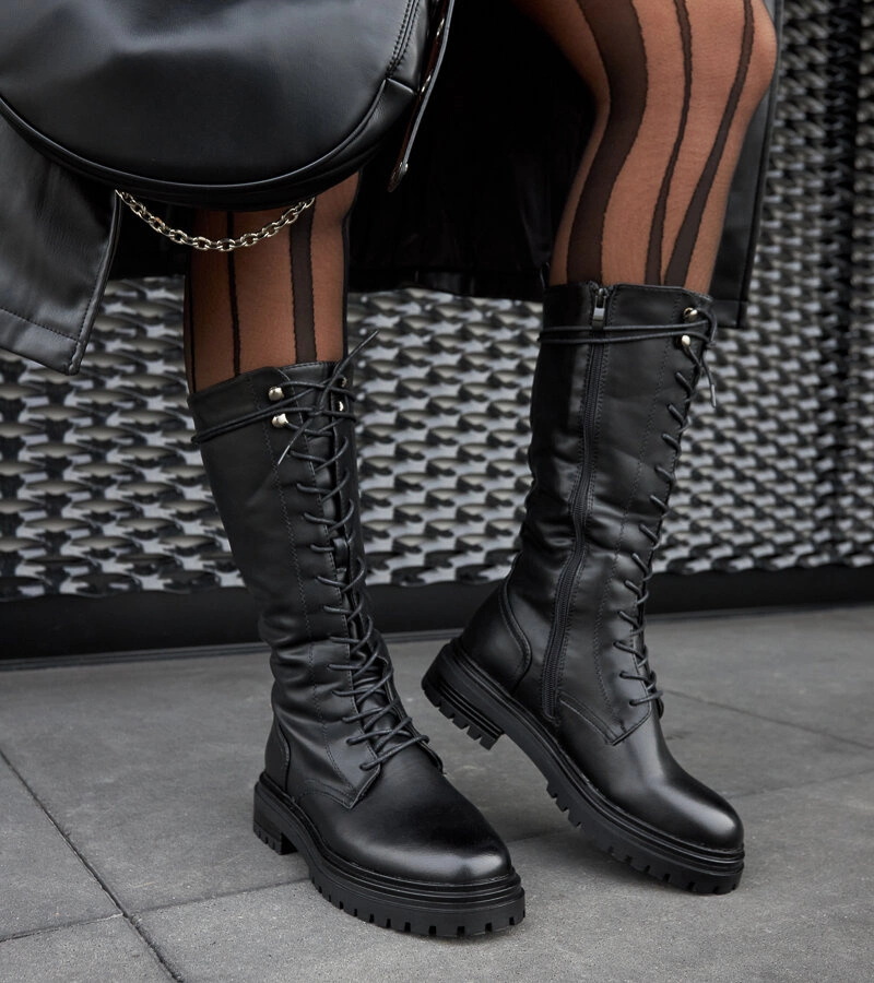 Cizme înalte negre cu șiret Montepiano