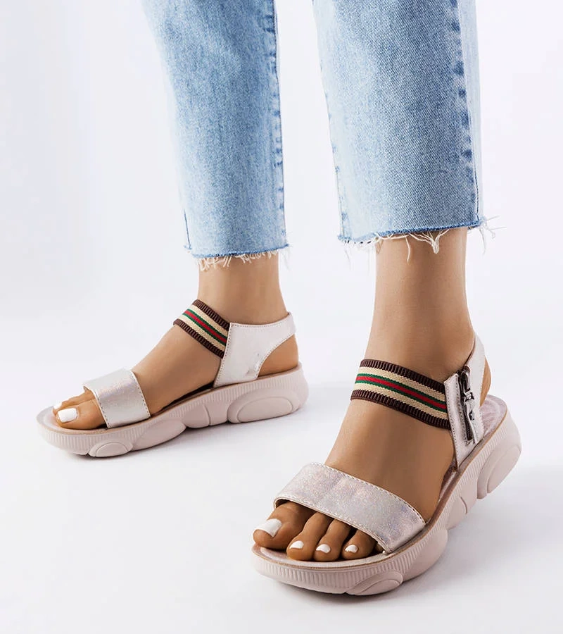 Sandale sport Parsip bej metalizat de culoare bej