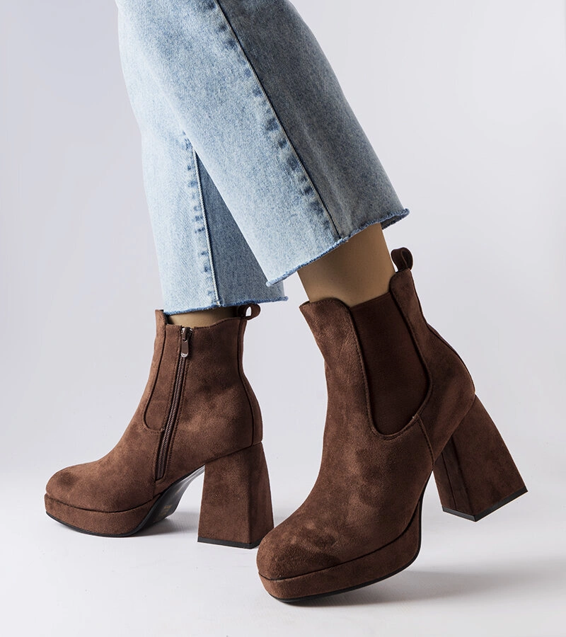 Cizme de provincie din eco-suede maro