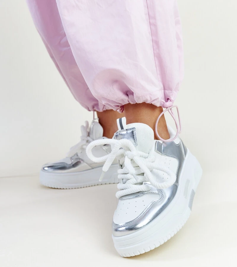 Sneakers argintii-albi pe platformă înaltă Lengyel