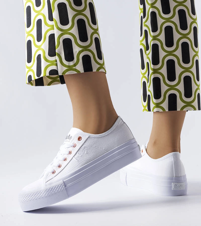 Pantofi de sport Lee Cooper albi LCW-22-31-0890L