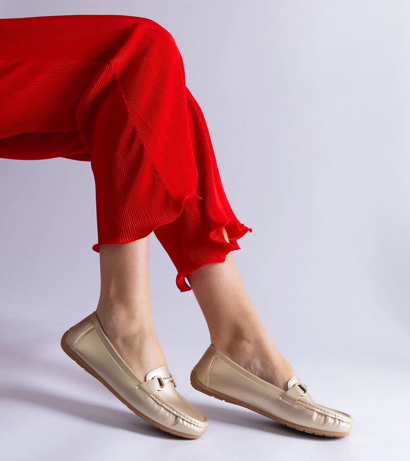 Mocasini clasici aurii din piele ecologică Pelayo