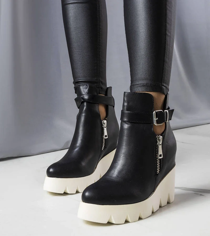 Cizme negre cu toc Sherri