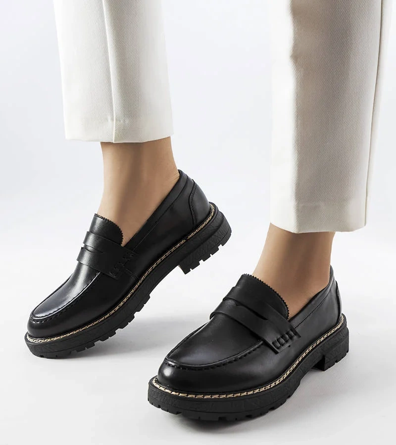 Pantofi negri cu talpă din piele Biddie