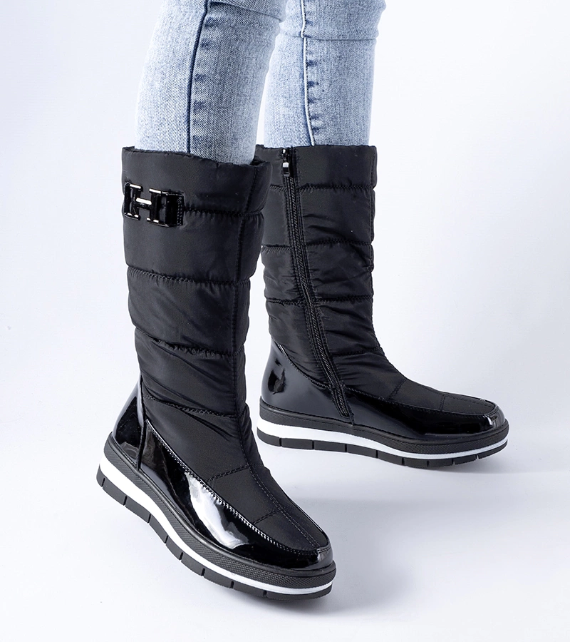 Bocanci de zăpadă înalți negri izolați Settimo