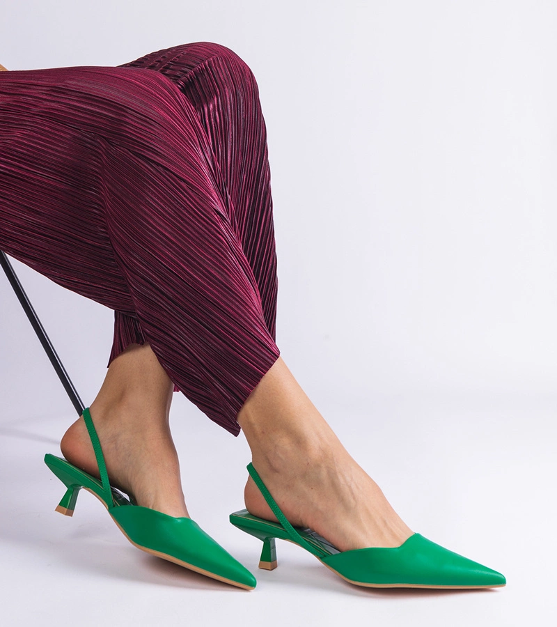 Pantofi cu toc verde cu vârf deschis Mikado