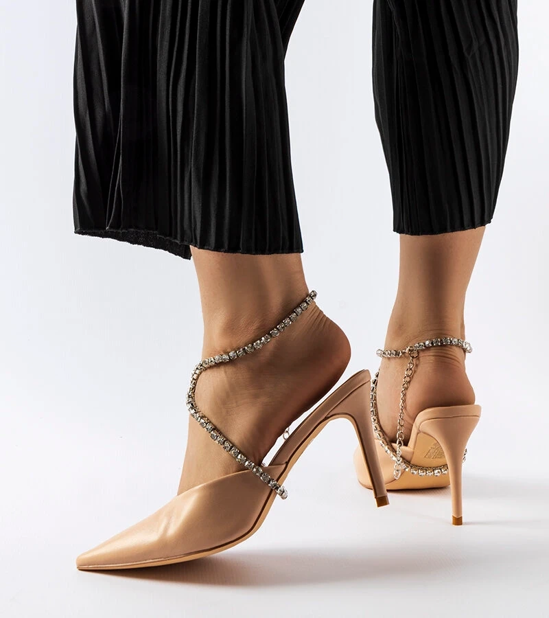 Șlapi stiletto bej Drainer