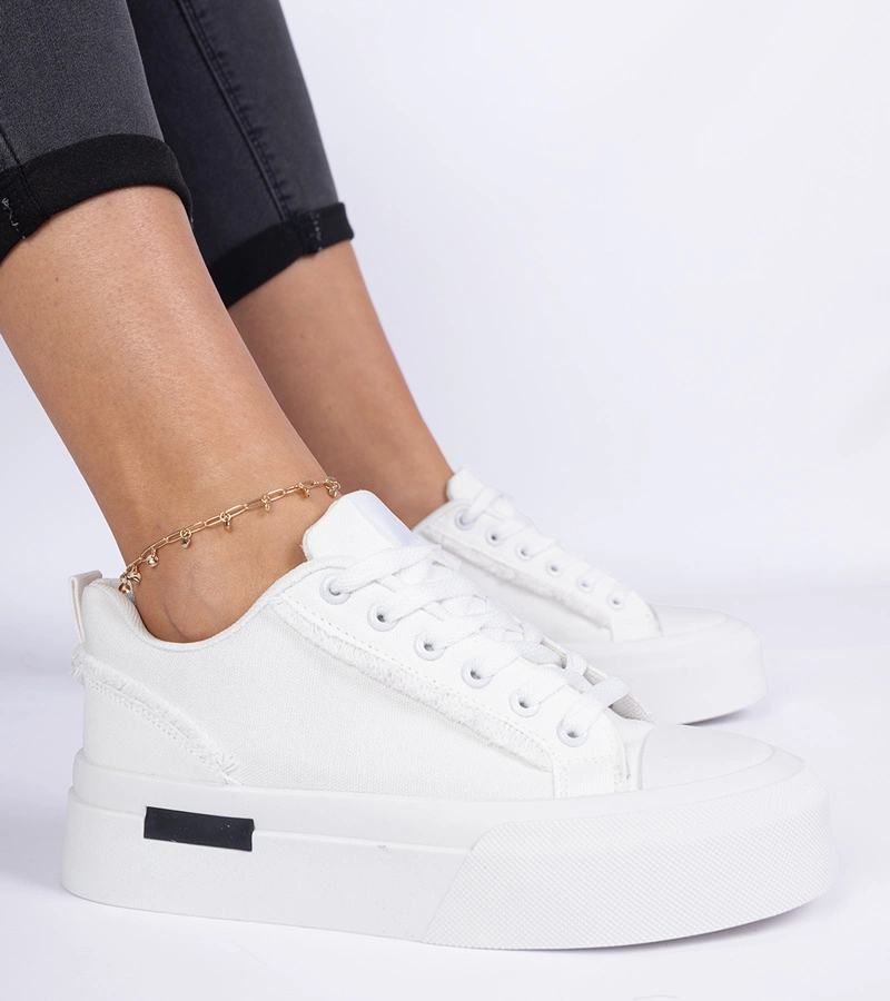 Tenisi albi de damă din material pe platformă Verinos