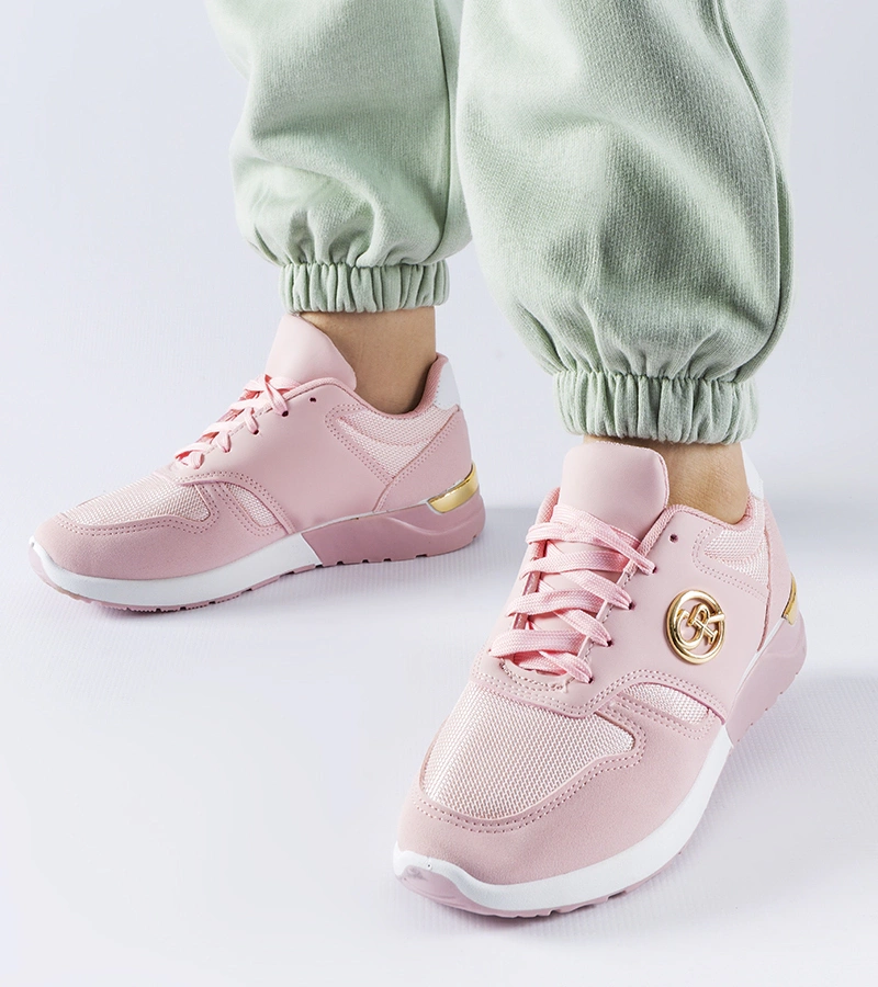 Adidași sport roz Almenno