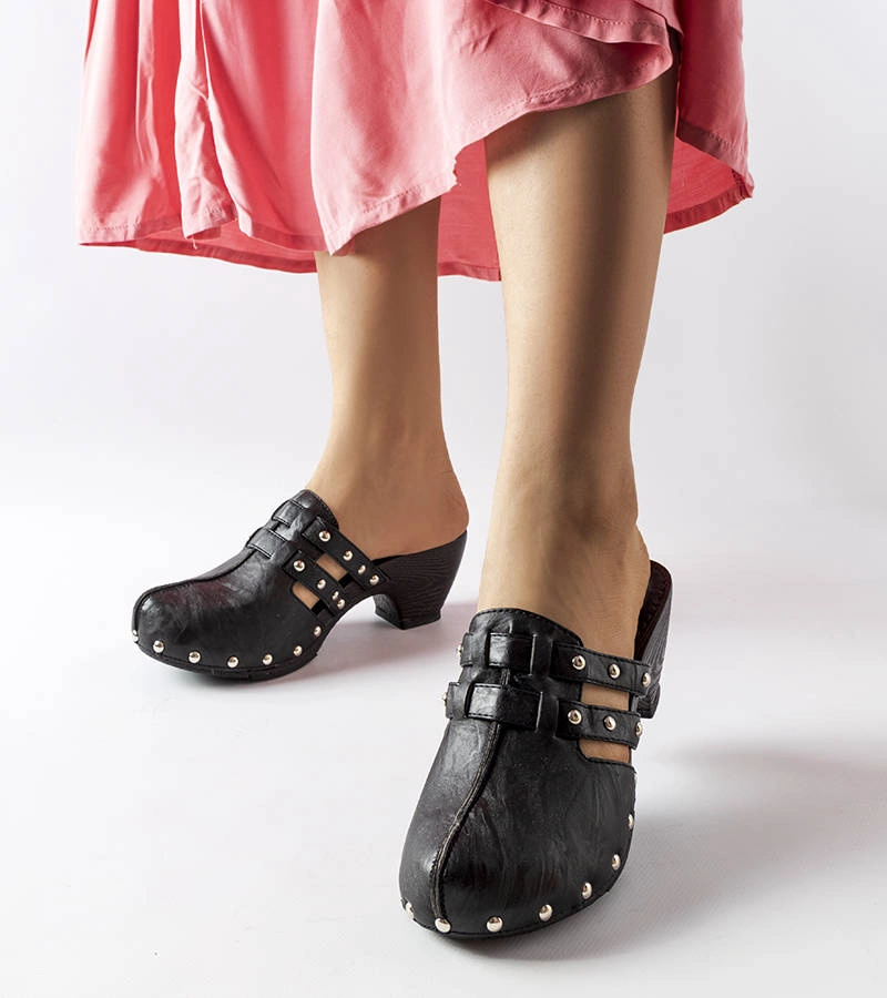 Șlapi cu saboți negri Custer clog