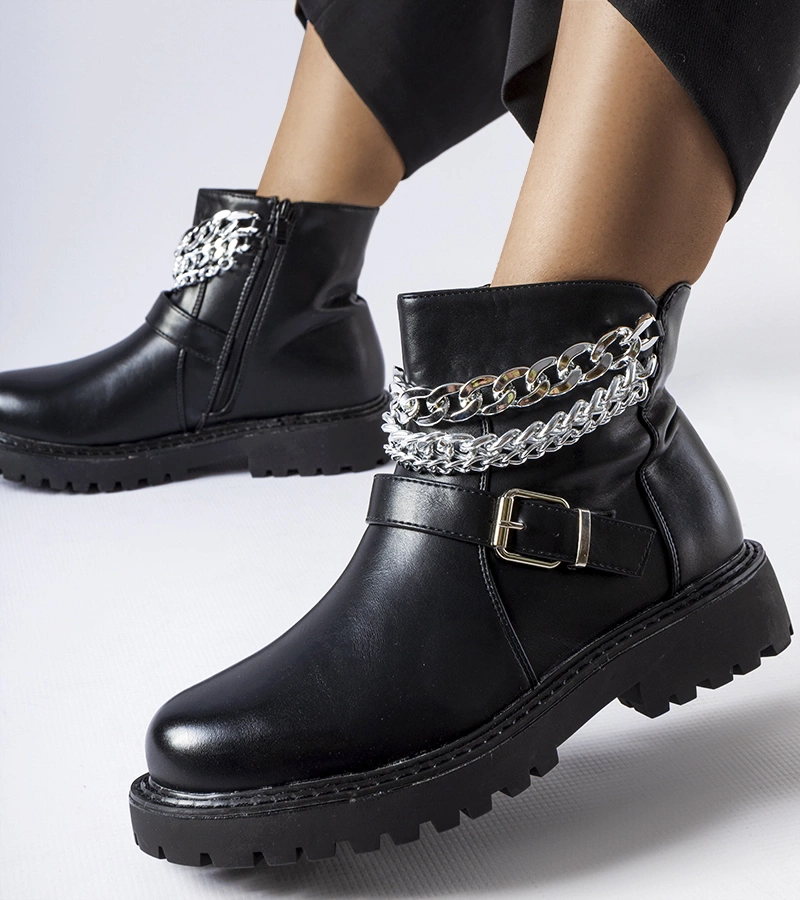 Cizme negre cu lanțuri decorative Mezzavia