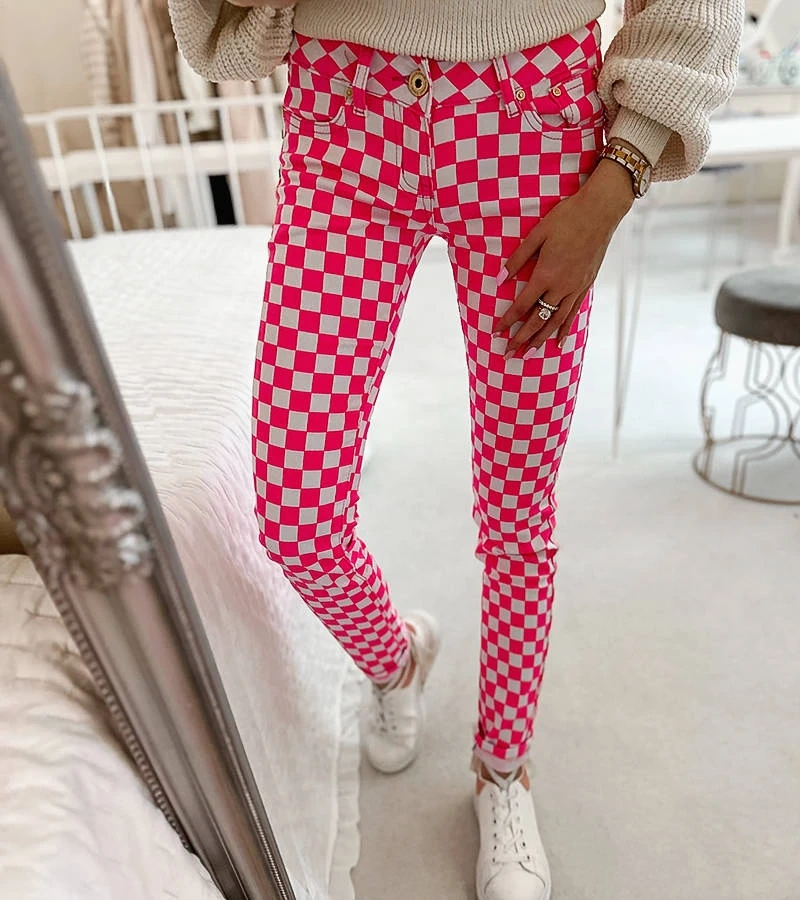 Pantaloni din țesătură cu carouri roz Bler