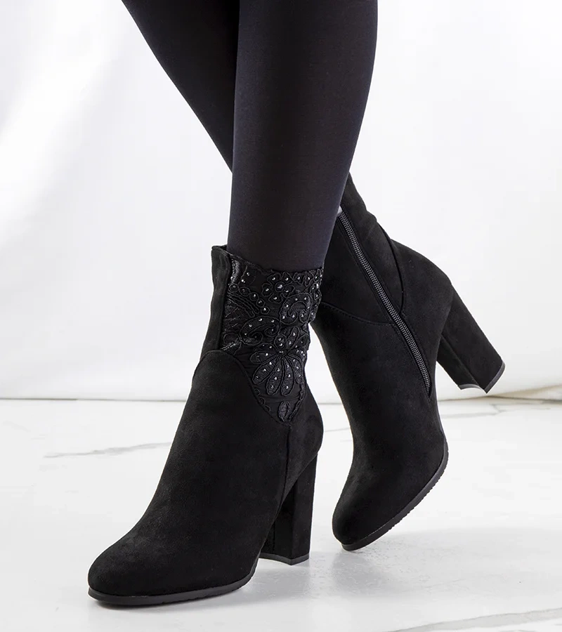 Cizme negre cu toc Onryx