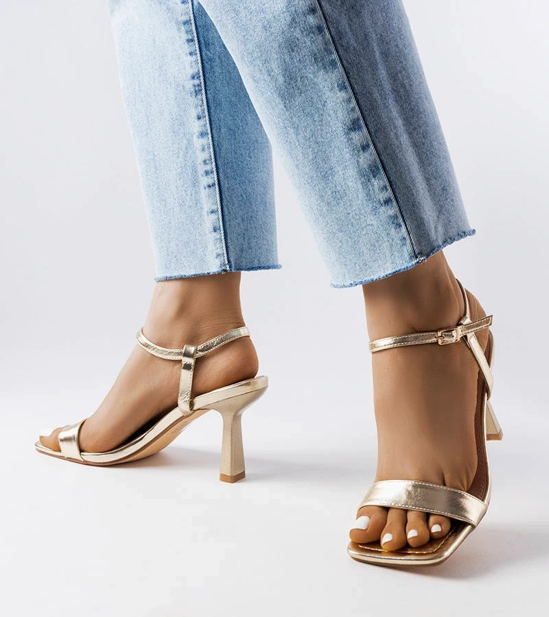 Sandale stiletto Amalia aurii