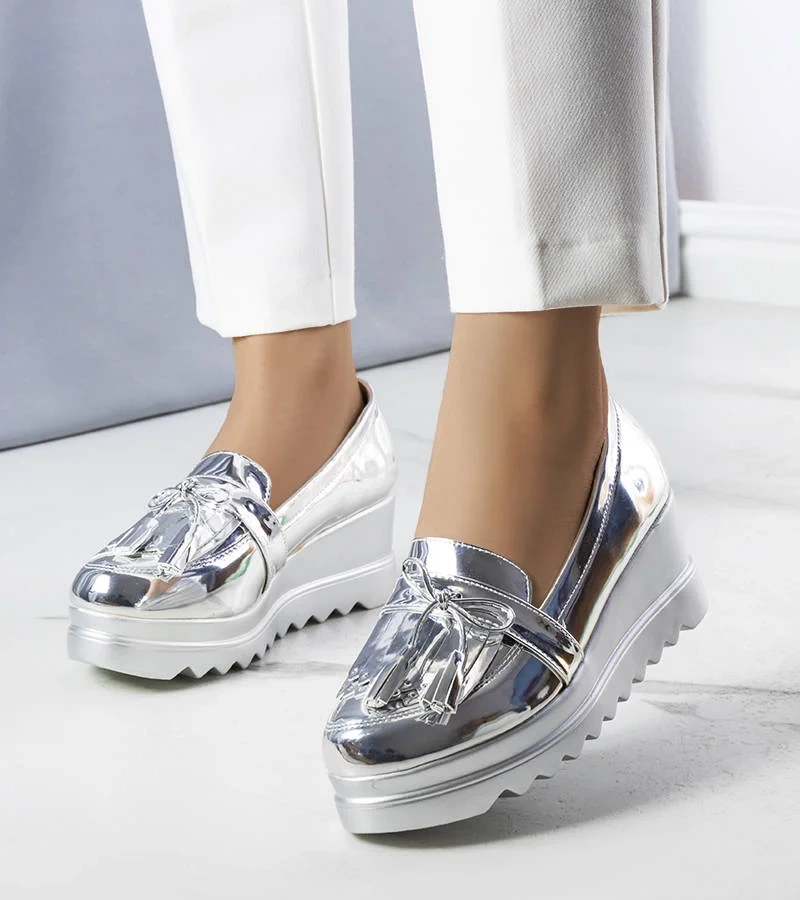 Pantofi cu platformă argintie Cleo cu tocuri