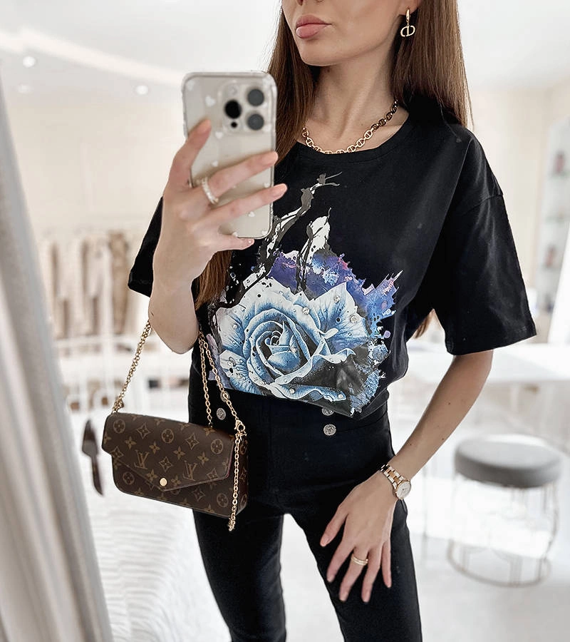 Tricou negru cu croială largă de Mouet