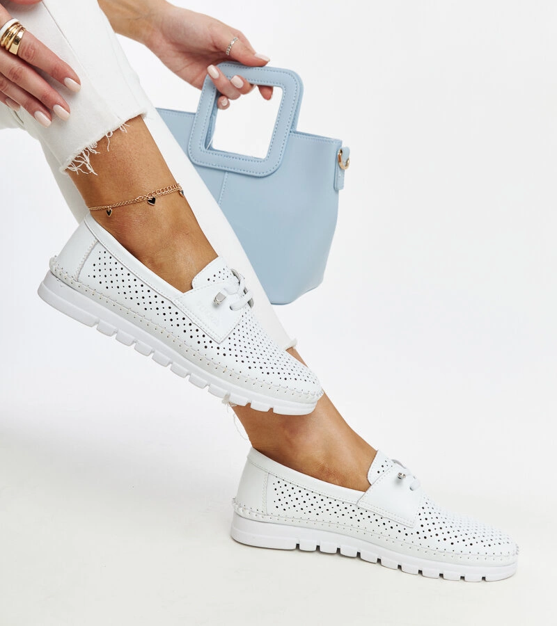 Pantofi de piele albă perforată VINCEZA
