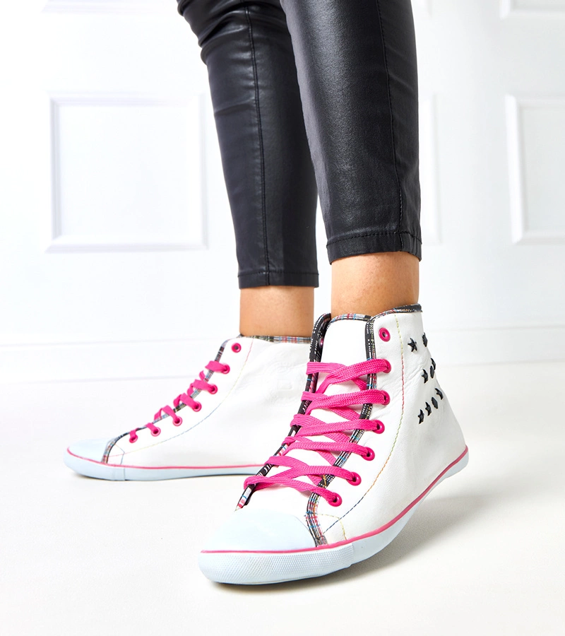 Adidași albi peste gleznă cu model geometric Kalert