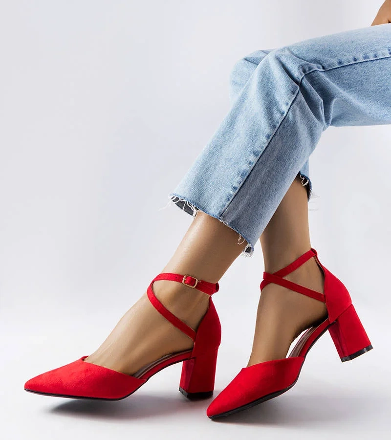 Pantofi stiletto roșii Bensalem