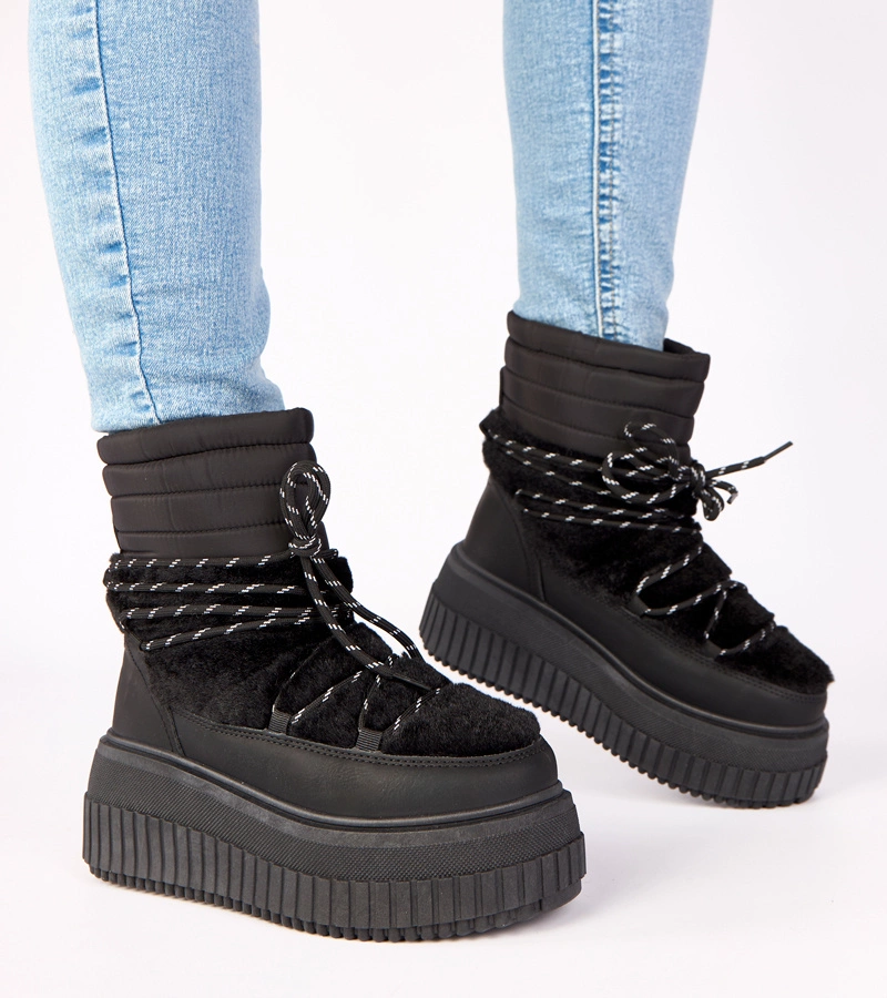 Cizme de zăpadă negre pe platformă cu blană șiretate Lydia