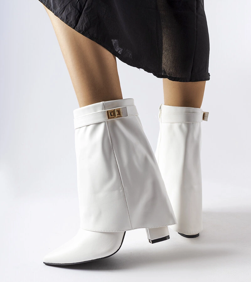 Cizme albe cu partea superioară întoarsă Aya
