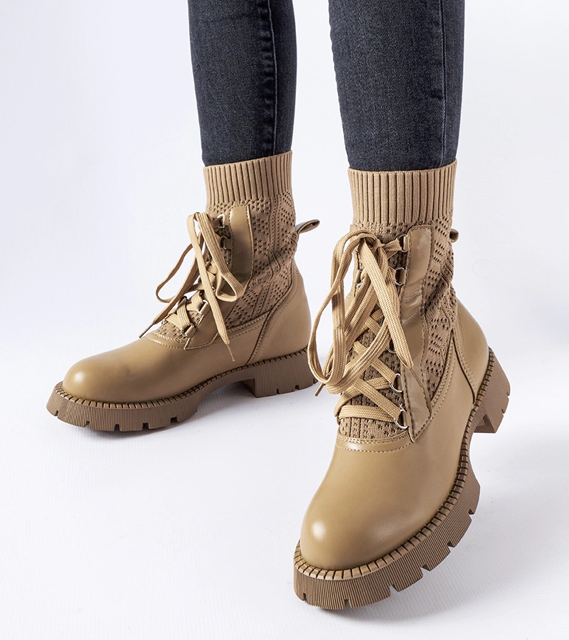 Botine de dantelă bej Portico