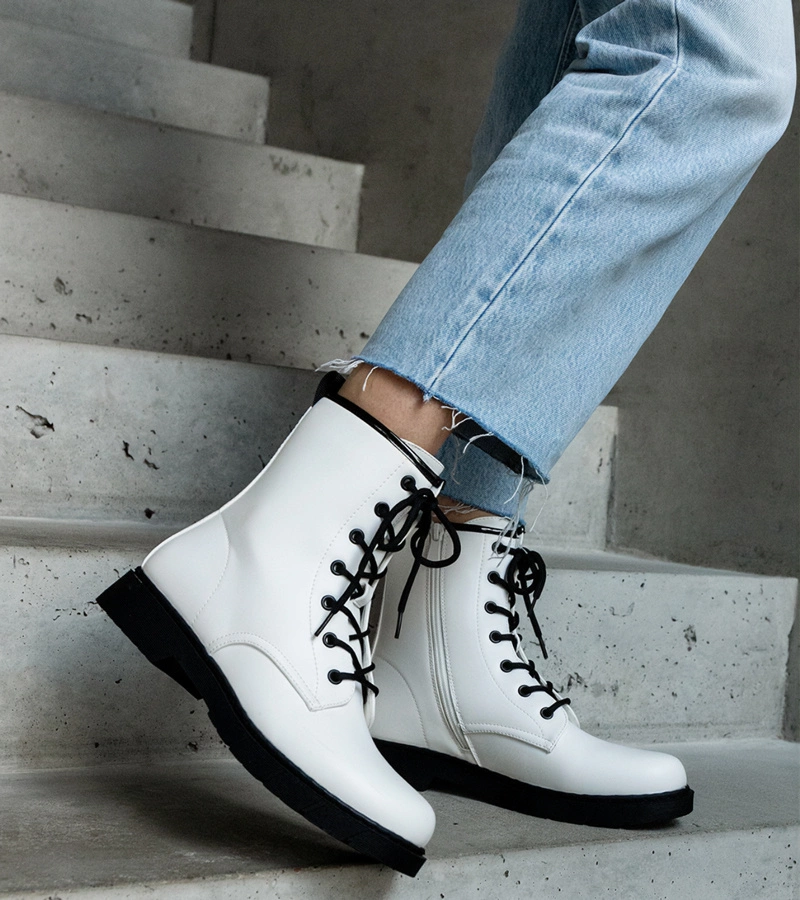 Cizme îmblănite albe tip worker din piele ecologică Veri