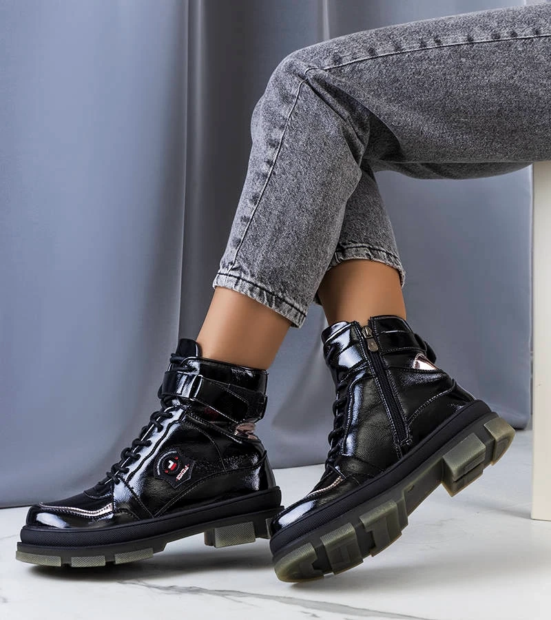 Cizme negre din piele întoarsă Salent