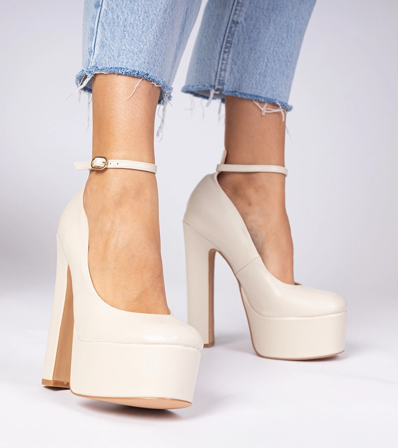 Pantofi bej cu toc înalt Felida