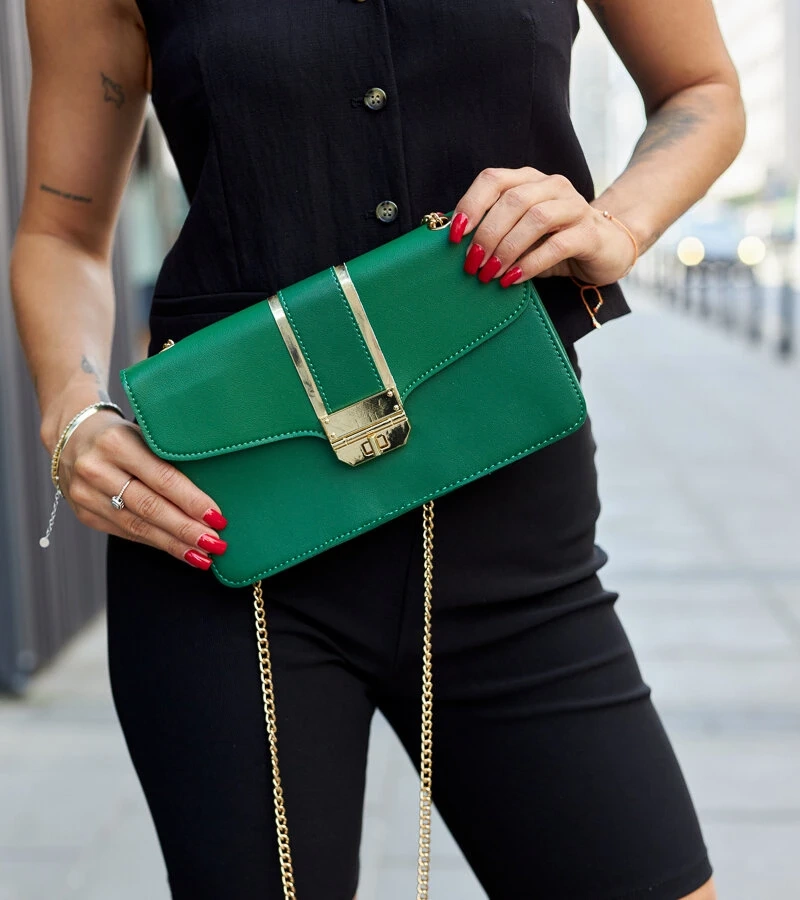 Geanta verde de umăr cu lanț Elmia