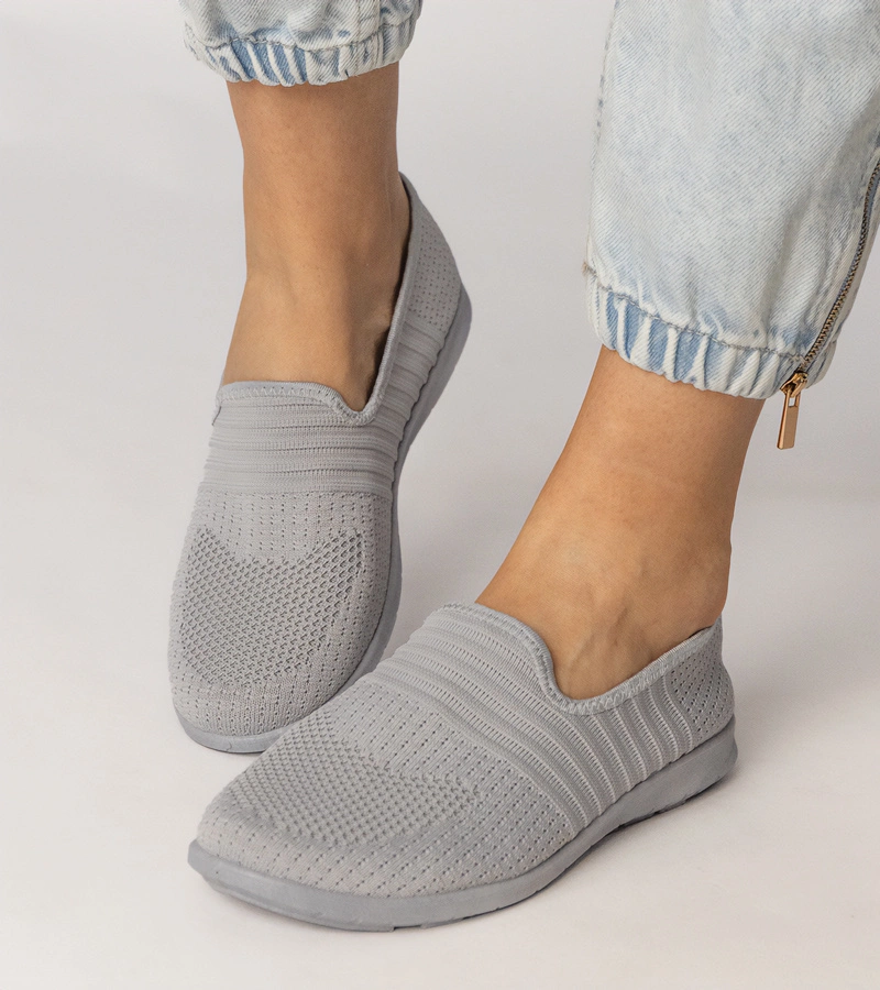 Tenisi gri de damă Saris