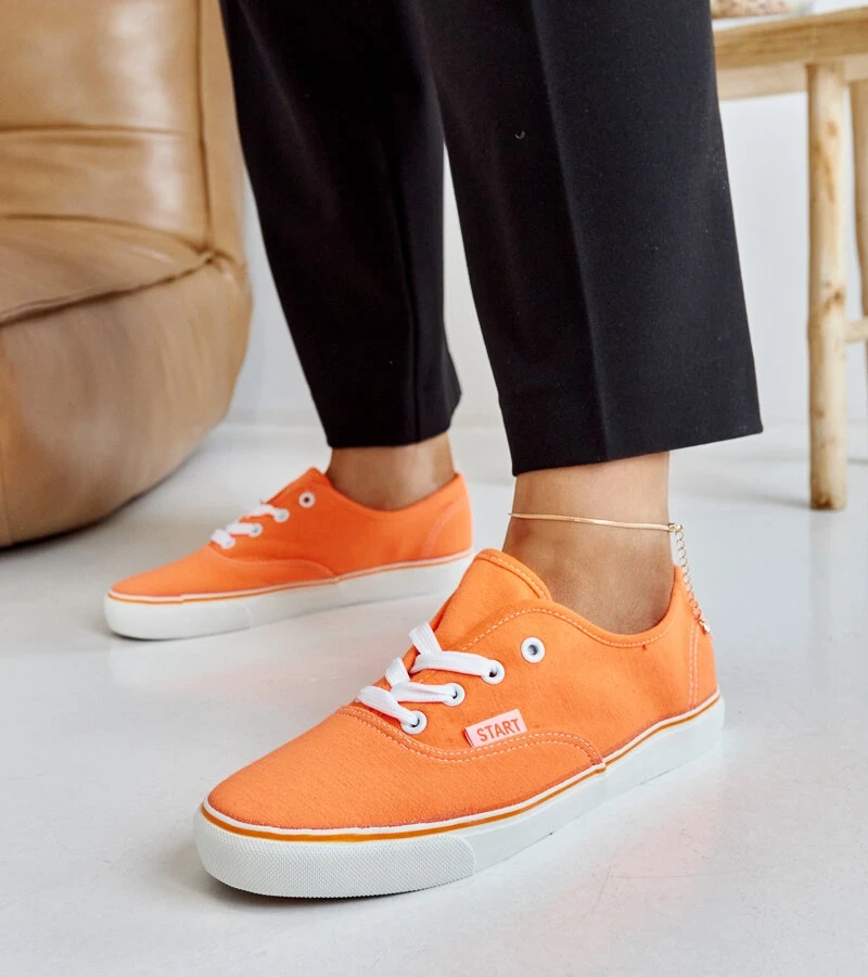 Teniși clasici portocalii Erla