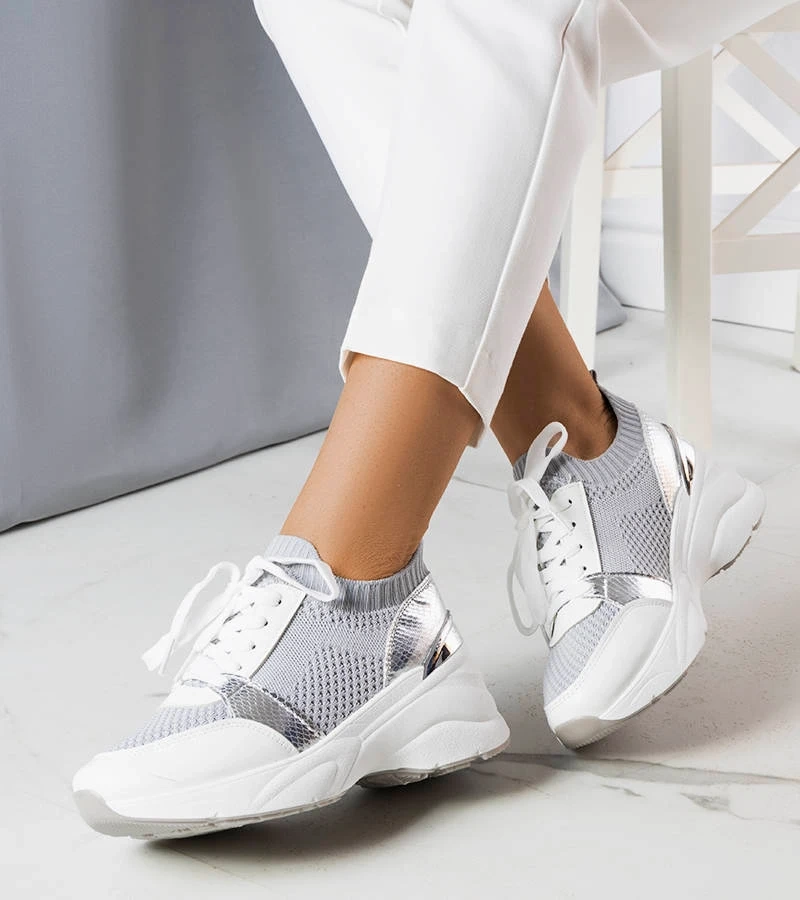 Adidași gri pe platforme Ann