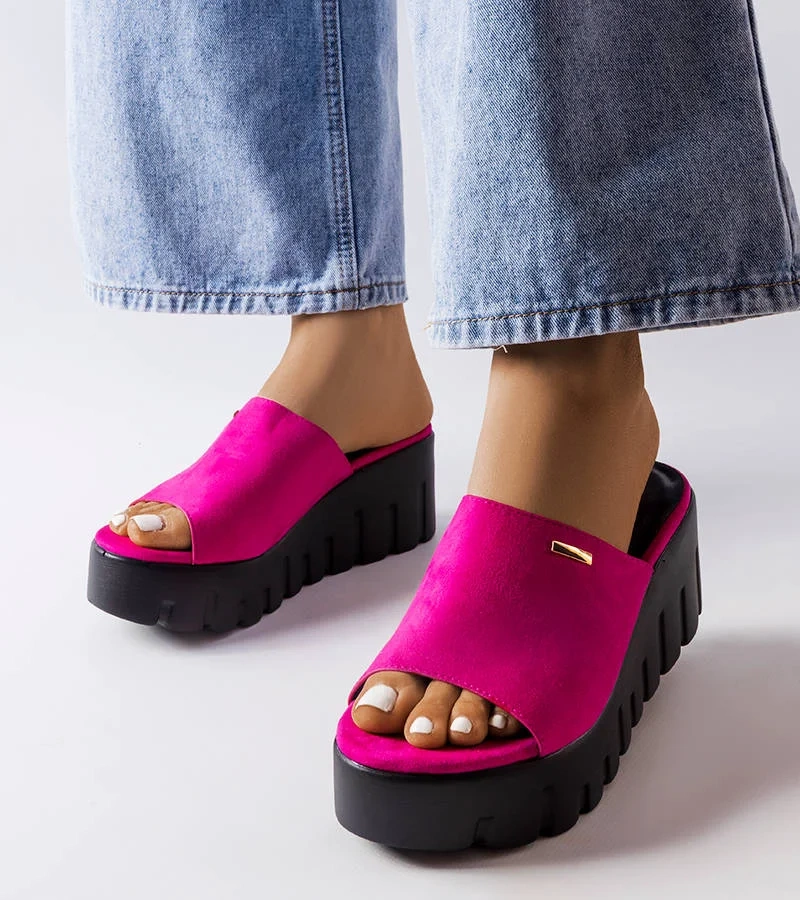 Flip-flops roz cu tocuri de Agnes