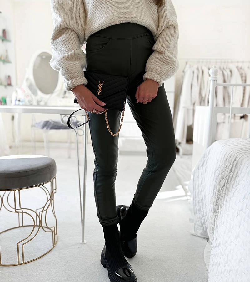 Jambiere izolate Djor verde