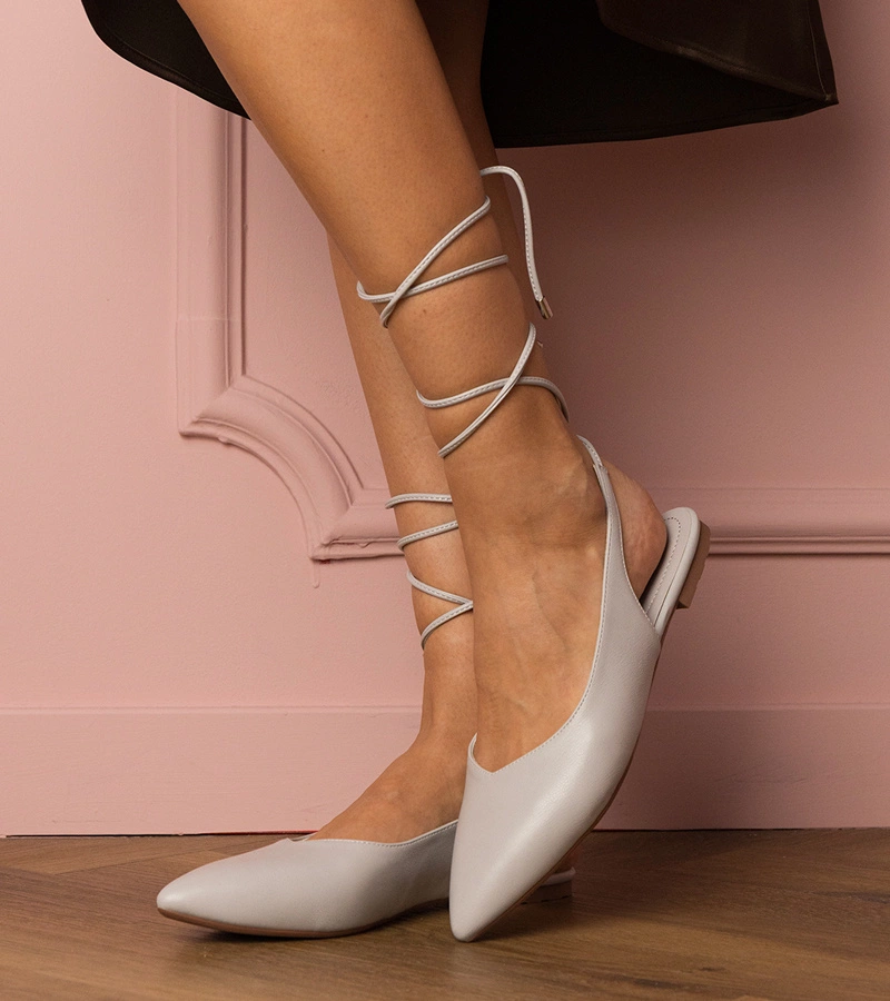 Pantofi gri cu toc jos din piele ecologică Terry