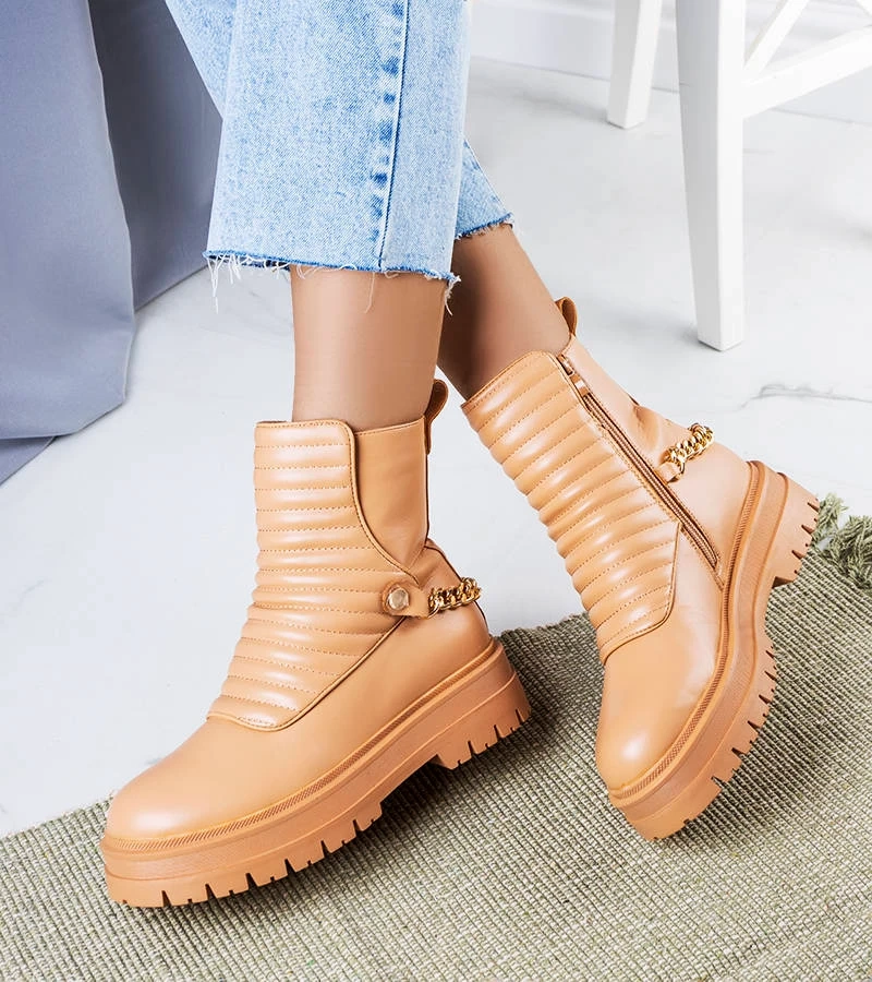 Cizme izolate bej cu lanț Pareda