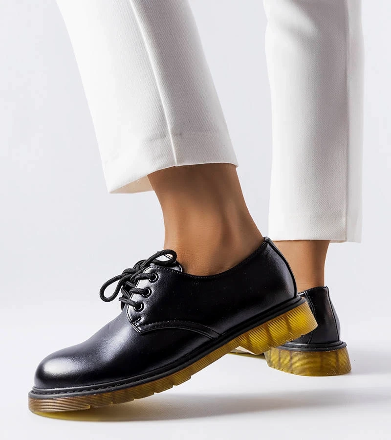 Pantofi de lut Parfait negru