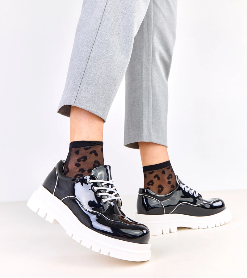 Pantofi negri cu talpă masivă Cheshire