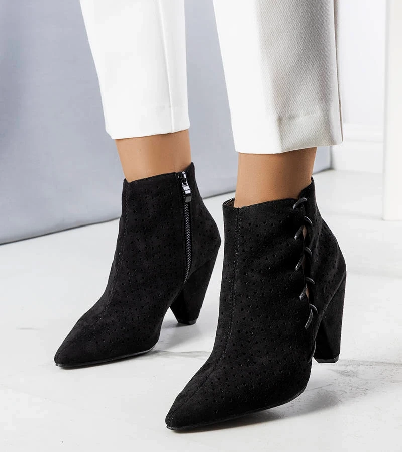 Cizme stiletto negre ajurate Collins