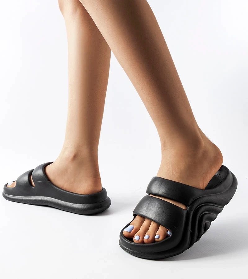 Șlapi de cauciuc negru Geneve