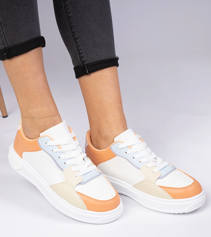 Adidași sportivi alb-portocalii din piele ecologică Lavilia