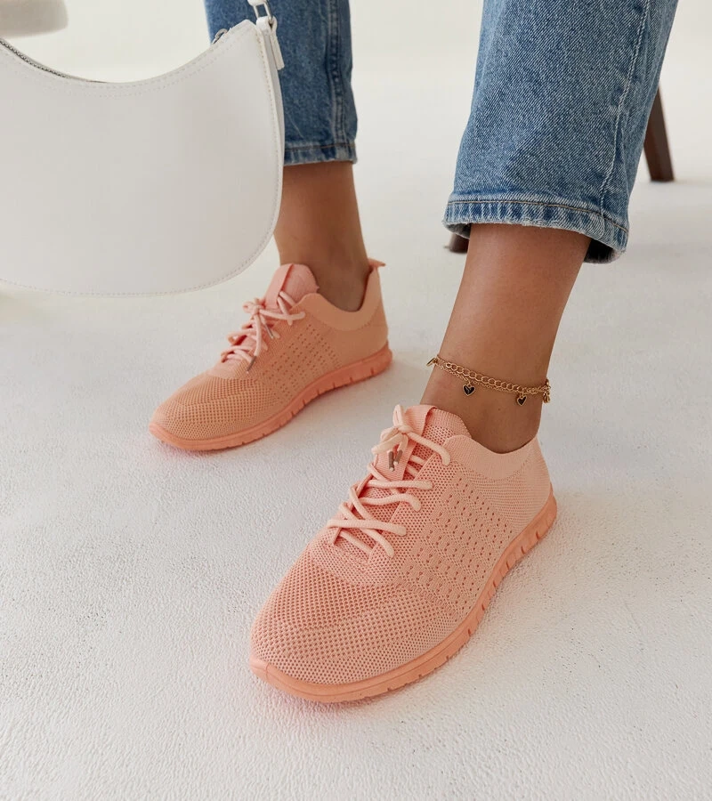 Sneakers de material roz Mairago